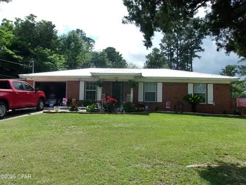 2305 Sweetgum Dr, Bonifay, FL 32425