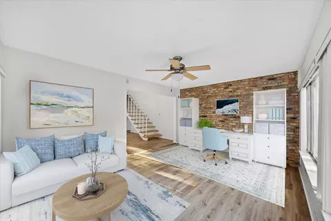 4717 Huron Dr, Pensacola, FL 32507