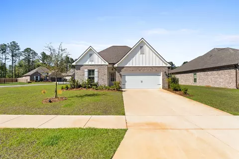 Exterior - 65 Apollo Ave #EAST, Freeport, FL 32439 photo 3 of 9