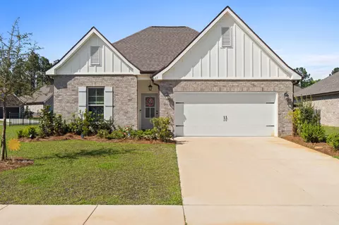 65 Apollo Ave #EAST, Freeport, FL 32439