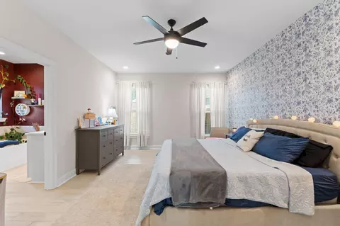 Bedroom - 65 Apollo Ave #EAST, Freeport, FL 32439 photo 8 of 10