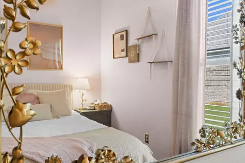 Bedroom - 65 Apollo Ave #EAST, Freeport, FL 32439 photo 3 of 10