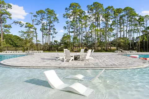 Exterior - 65 Apollo Ave #EAST, Freeport, FL 32439 photo 9 of 9