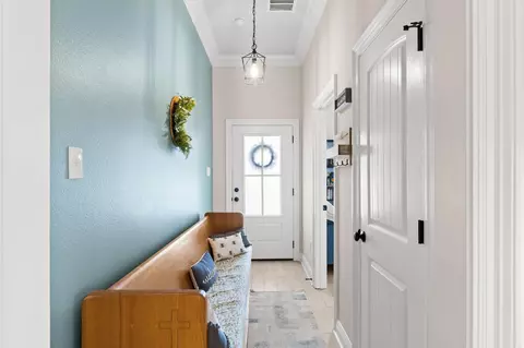 Entry Way - 65 Apollo Ave #EAST, Freeport, FL 32439 photo 2 of 3
