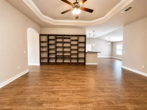 Living - 611 Terrier Trl, Crestview, FL 32536 photo 1 of 7