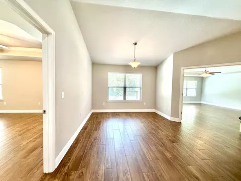 Living - 611 Terrier Trl, Crestview, FL 32536 photo 7 of 7