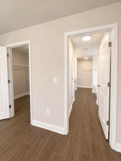 Entry Way - 611 Terrier Trl, Crestview, FL 32536 photo 2 of 4