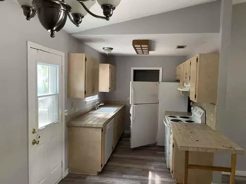 Kitchen - 12 Flora Cv, Crestview, FL 32539 photo 1 of 1