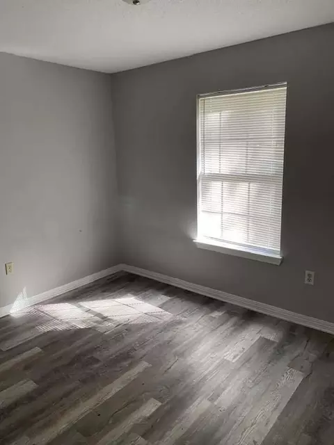 Bedroom - 12 Flora Cv, Crestview, FL 32539 photo 1 of 1