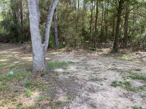 Exterior - 12 Flora Cv, Crestview, FL 32539 photo 5 of 7