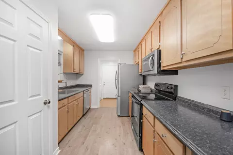Kitchen - 3571 Schifko Rd, Cantonment, FL 32533 photo 2 of 2