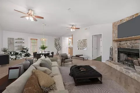 Living - 3571 Schifko Rd, Cantonment, FL 32533 photo 5 of 8