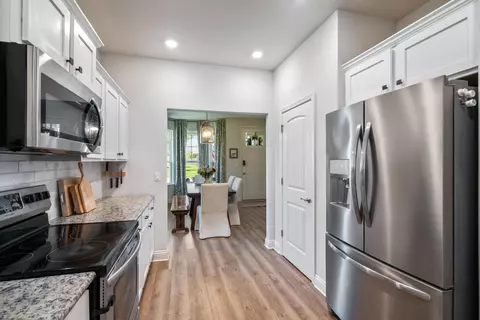 Entry Way - 111 Brandywine Rd, Freeport, FL 32439 photo 5 of 5