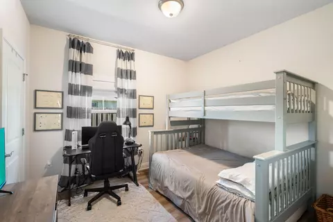 Bedroom - 111 Brandywine Rd, Freeport, FL 32439 photo 8 of 9