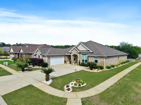 14 Madiera Dr, Freeport, FL 32439