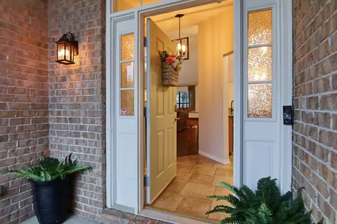 Entry Way - 6345 Havenmist Ln, Crestview, FL 32536 photo 1 of 2