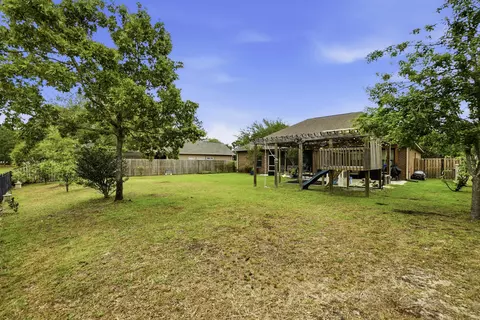 Exterior - 52 Mango Ln, Freeport, FL 32439 photo 13 of 21