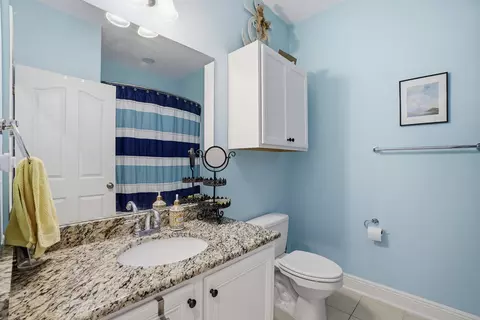 Bath - 52 Mango Ln, Freeport, FL 32439 photo 3 of 3