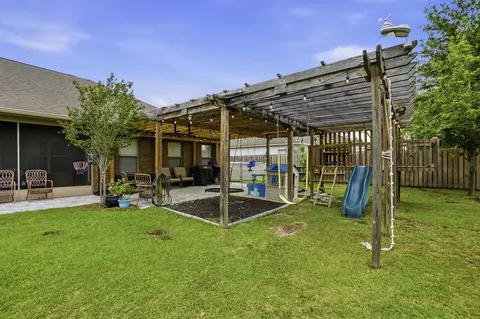 Exterior - 52 Mango Ln, Freeport, FL 32439 photo 7 of 21