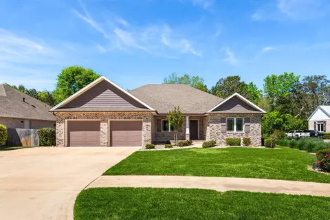 119 Portugal Cv, Valparaiso, FL 32580