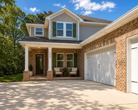 28 A Meigs Dr, Shalimar, FL 32579