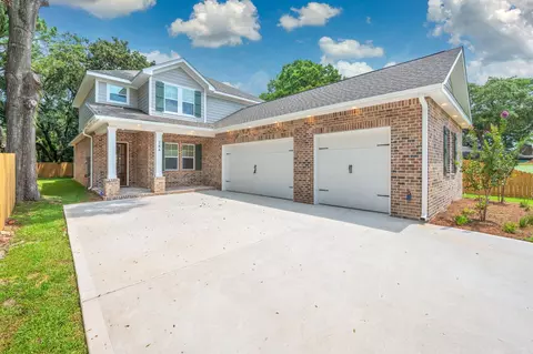 28 A Meigs Dr, Shalimar, FL 32579