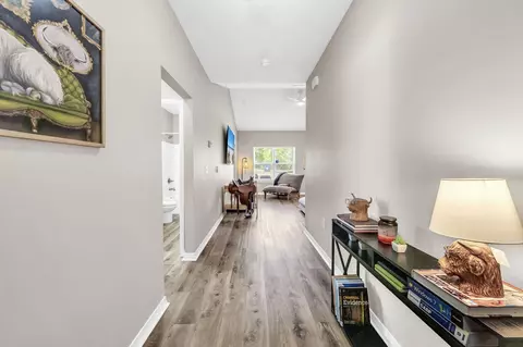 Entry Way - 6029 Sand Hill Rd, Crestview, FL 32539 photo 1 of 1