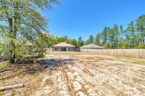Exterior - 6029 Sand Hill Rd, Crestview, FL 32539 photo 5 of 12