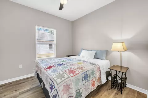 Bedroom - 6029 Sand Hill Rd, Crestview, FL 32539 photo 3 of 4