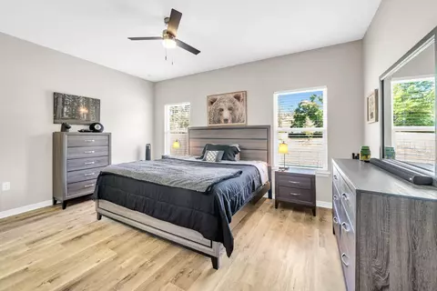 Bedroom - 6029 Sand Hill Rd, Crestview, FL 32539 photo 1 of 4