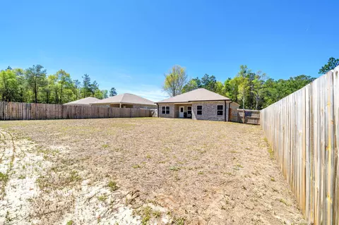 Exterior - 6029 Sand Hill Rd, Crestview, FL 32539 photo 4 of 12