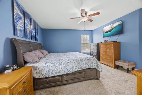 Bedroom - 3494 Us-90, Crestview, FL 32539 photo 3 of 10