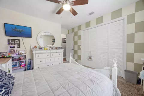 Bedroom - 3494 Us-90, Crestview, FL 32539 photo 9 of 10