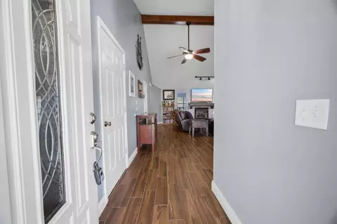 Entry Way - 3494 Us-90, Crestview, FL 32539 photo 5 of 6
