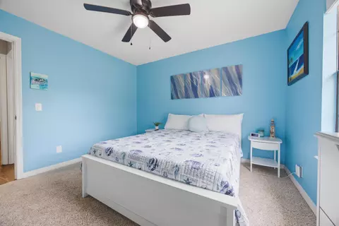 Bedroom - 3494 Us-90, Crestview, FL 32539 photo 5 of 10