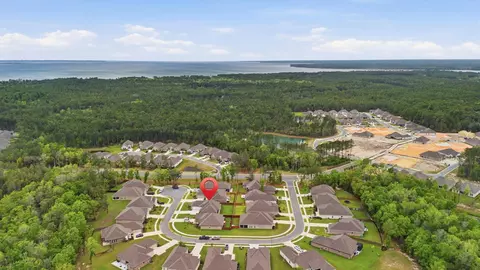 View/Area - 140 Flora Ln, Freeport, FL 32439 photo 4 of 21