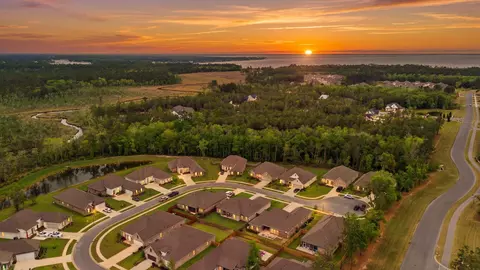 View/Area - 140 Flora Ln, Freeport, FL 32439 photo 1 of 21