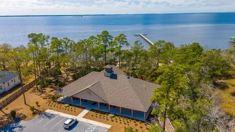 View/Area - 140 Flora Ln, Freeport, FL 32439 photo 7 of 21