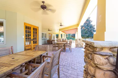 Exterior - 140 Flora Ln, Freeport, FL 32439 photo 9 of 9