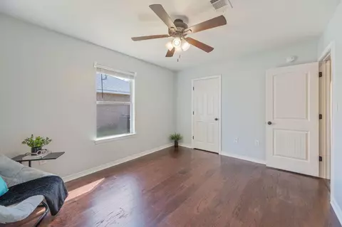 Bedroom - 5632 N North Brook Dr, Crestview, FL 32539 photo 8 of 9