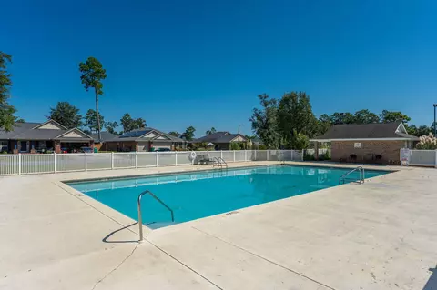 Exterior - 5632 N North Brook Dr, Crestview, FL 32539 photo 8 of 8