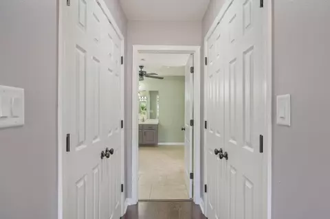Entry Way - 5632 N North Brook Dr, Crestview, FL 32539 photo 5 of 5