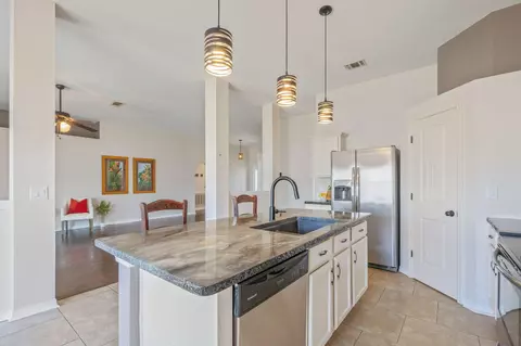 Kitchen - 5632 N North Brook Dr, Crestview, FL 32539 photo 5 of 8