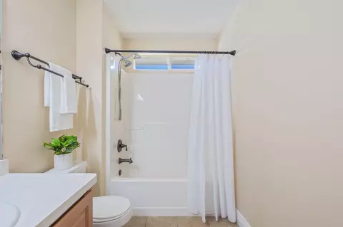 Bath - 5632 N North Brook Dr, Crestview, FL 32539 photo 10 of 11