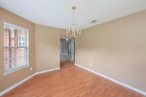 Living - 484 Jillian Dr, Crestview, FL 32536 photo 5 of 5
