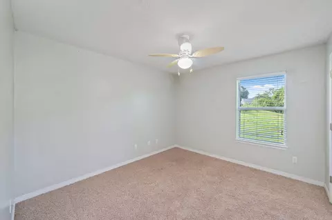 Bedroom - 484 Jillian Dr, Crestview, FL 32536 photo 3 of 6