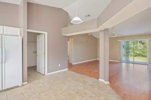 Entry Way - 484 Jillian Dr, Crestview, FL 32536 photo 2 of 2