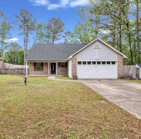 117 Fairway Dr, Crestview, FL 32536