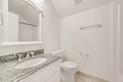 Bath - 117 Fairway Dr, Crestview, FL 32536 photo 5 of 5