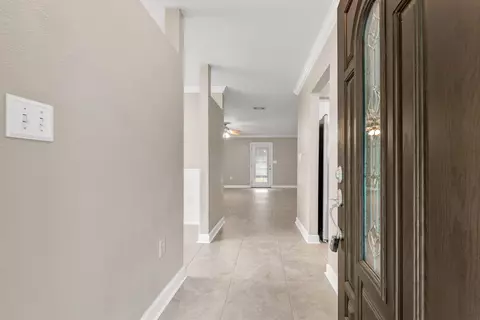 Entry Way - 117 Fairway Dr, Crestview, FL 32536 photo 1 of 3